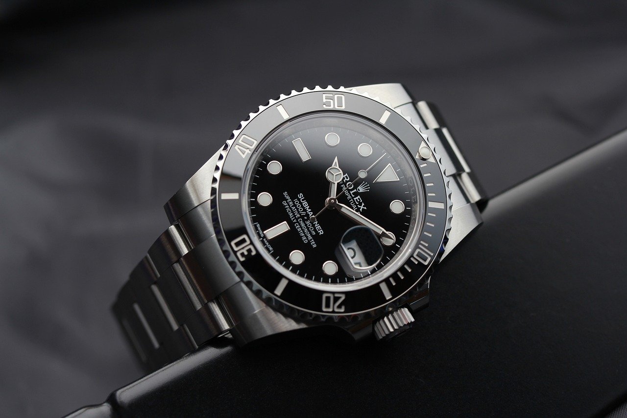 Exploring the Allure of Rolex Watches for Men Online