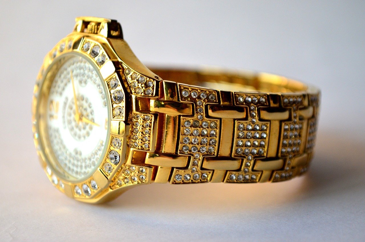 Funky Watches for Men: A Reflection on Time and Style Funky Watches for Men: A Reflection on Time and Style