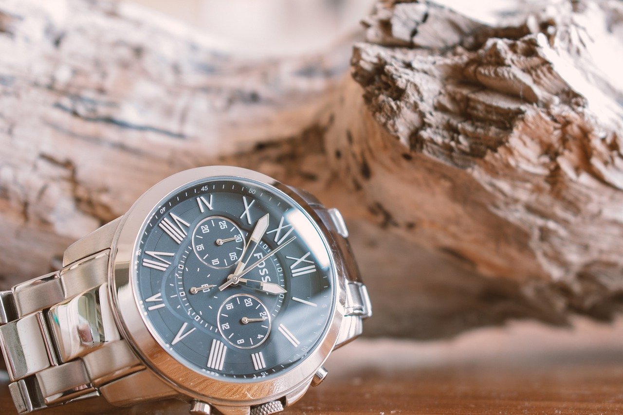 The Best Fossil Watches for Men: A Modern Take on Timeless Style