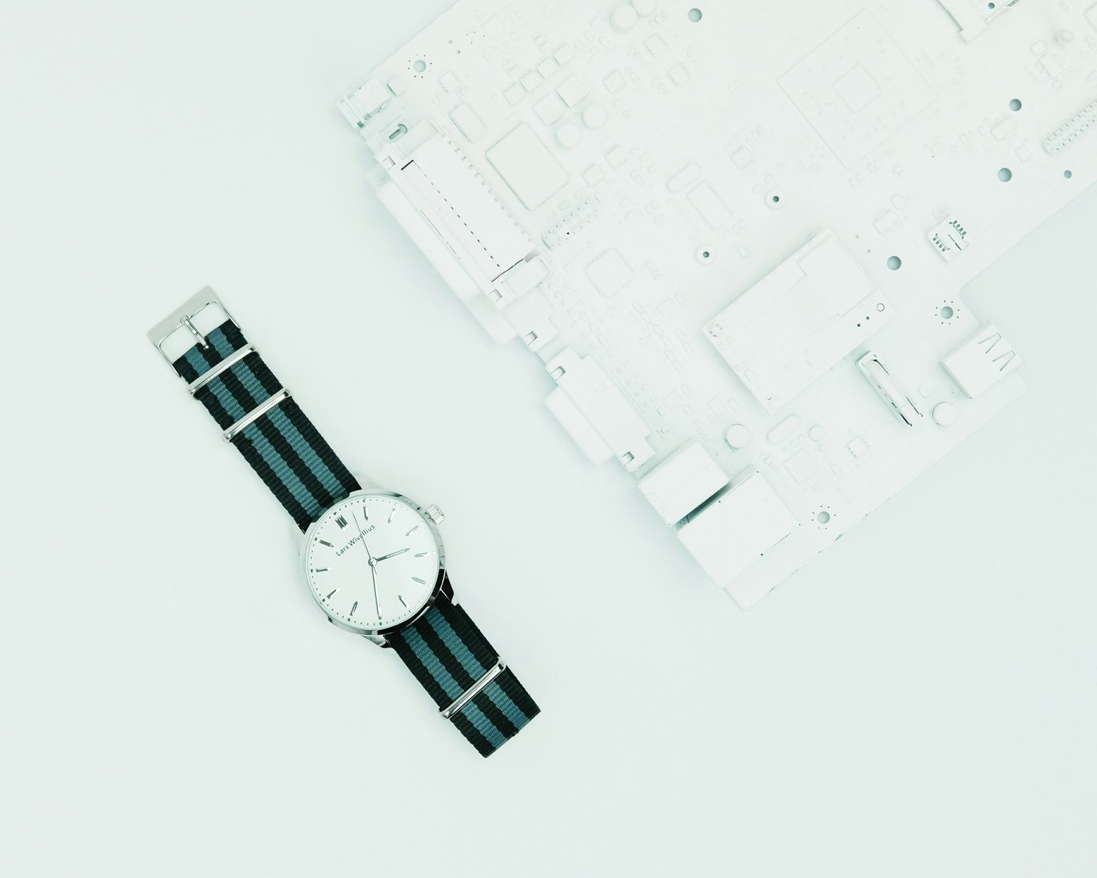 A Tale of Time: Exploring Esq Watches for Men