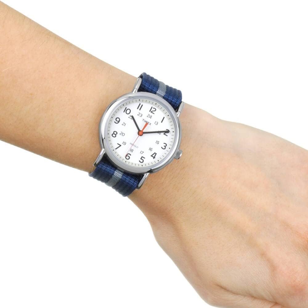 Timex Unisex T2N647 Weekender 38mm Black Nylon Slip